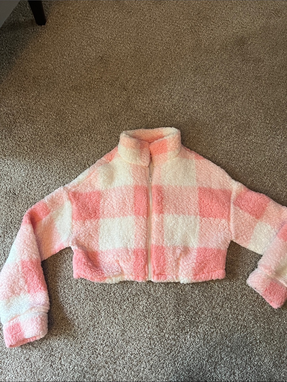 Women’s Plush Checkered Zip-Up Jacket in Pink and Cream